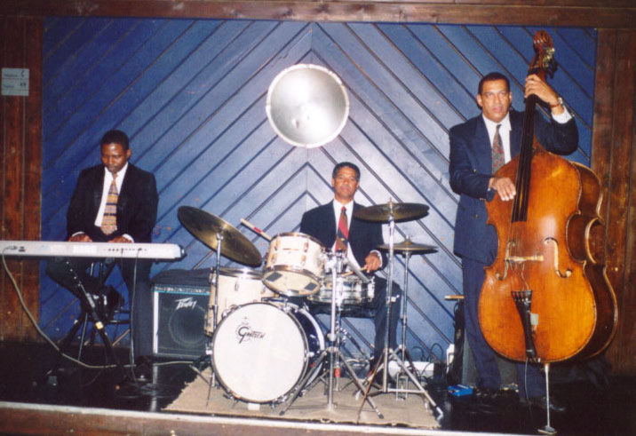 wayne stoute new world jazz trio